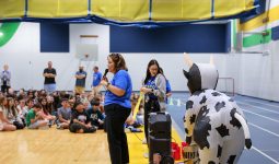 Schmucker Middle School Teachers Race for a Cause