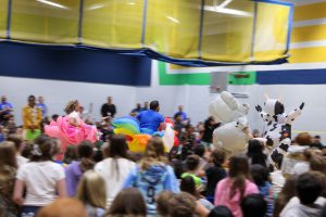 Schmucker Middle School Teachers Race for a Cause